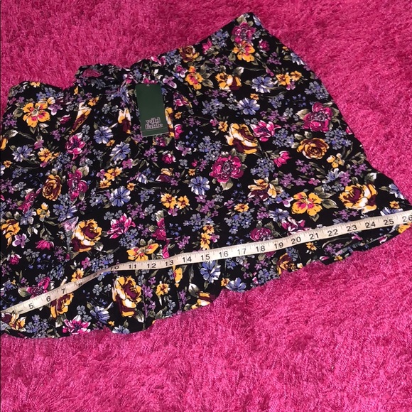 Floral Ruffle Mini Skirt - Picture 5 of 5